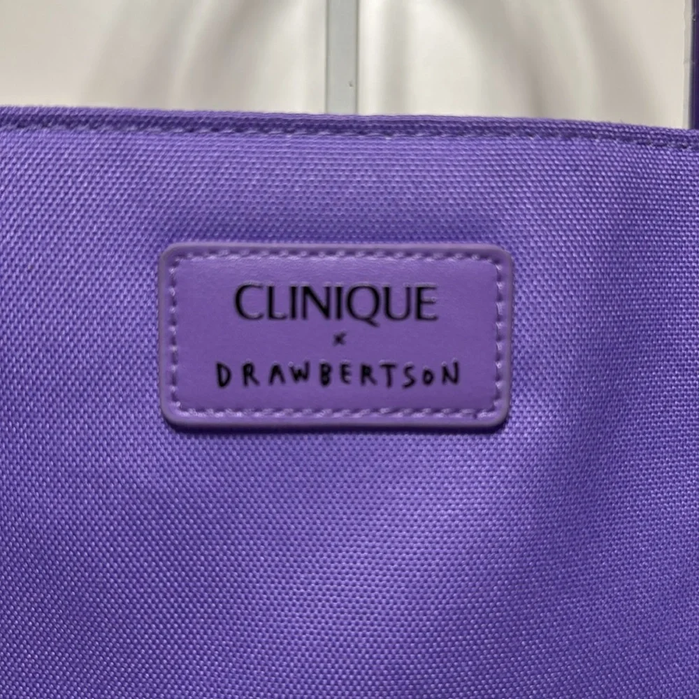 Clinique x Drawbertson Purple Tote with Lip Design